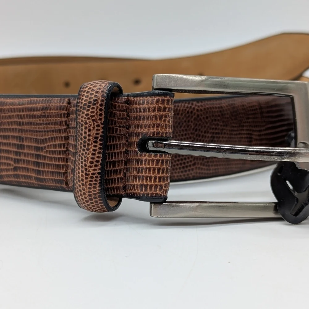 ✨3/$15 Tasso Elba Brown Leather Belt 40